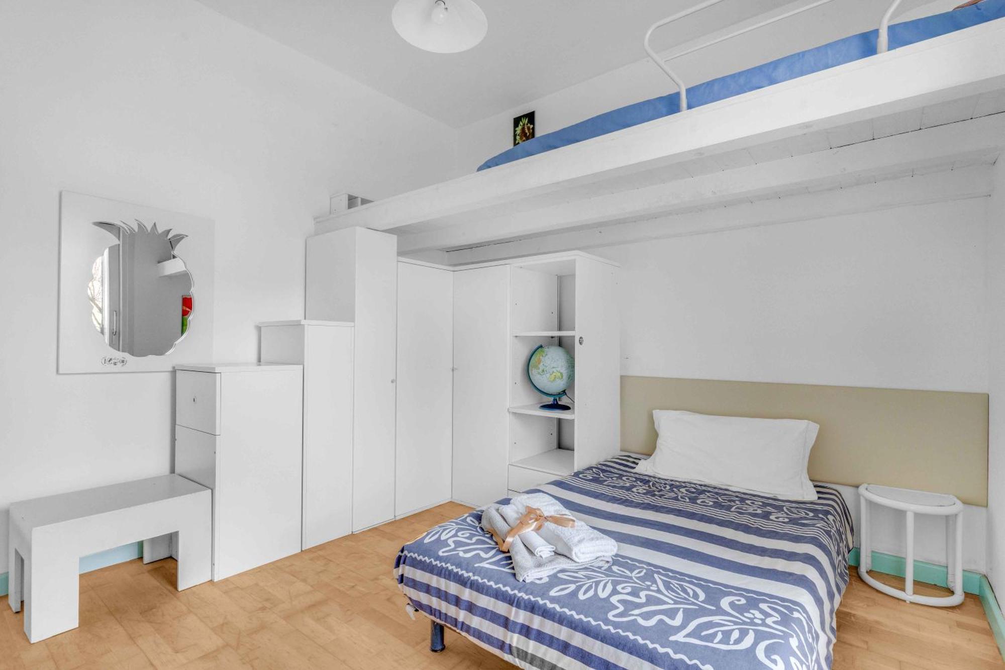 Ampia Dimora A Salo Con Parcheggio E Giardino Apartment Ngoại thất bức ảnh