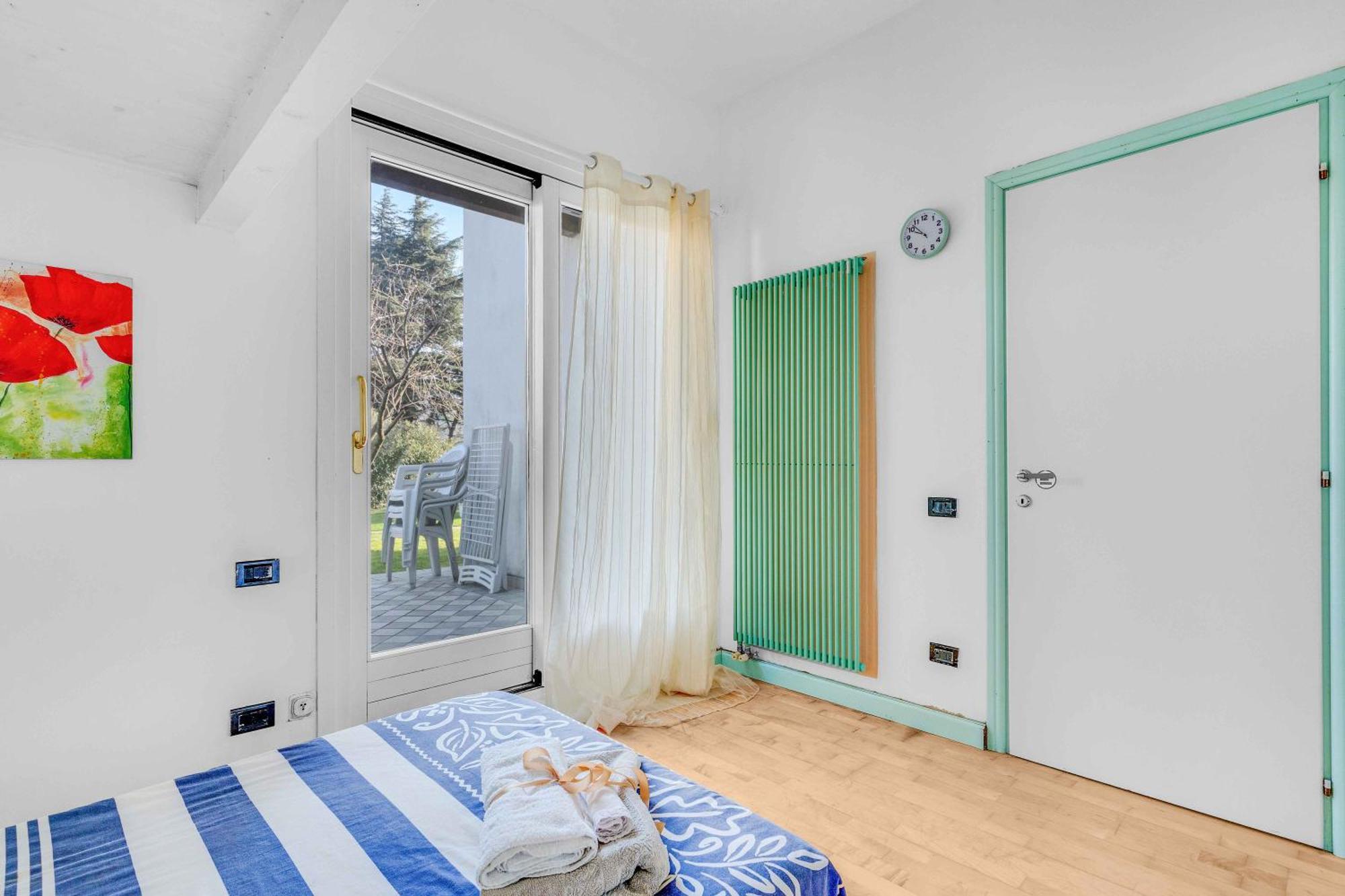 Ampia Dimora A Salo Con Parcheggio E Giardino Apartment Ngoại thất bức ảnh