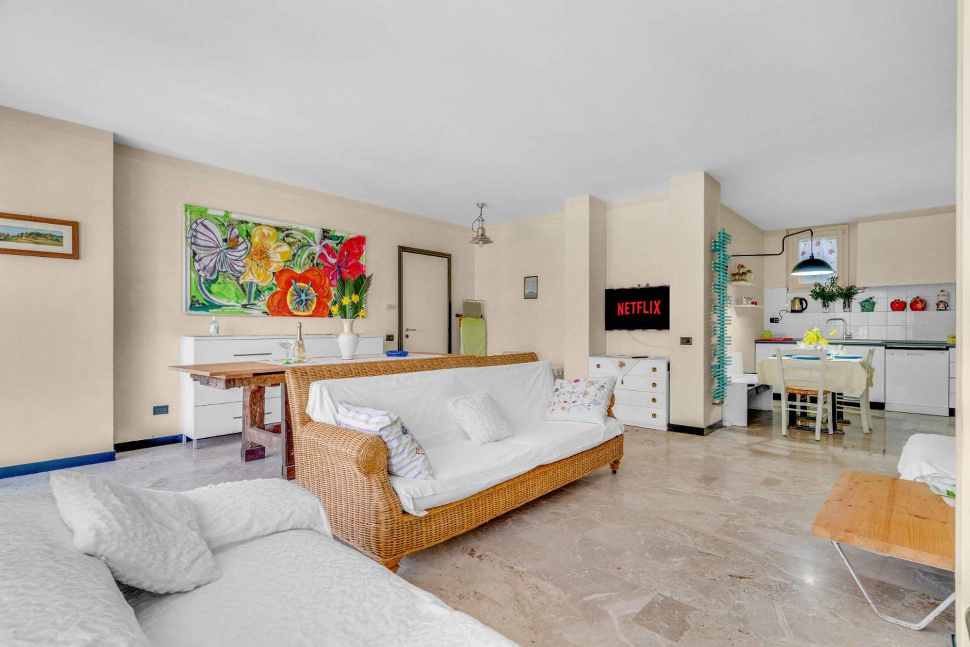 Ampia Dimora A Salo Con Parcheggio E Giardino Apartment Ngoại thất bức ảnh