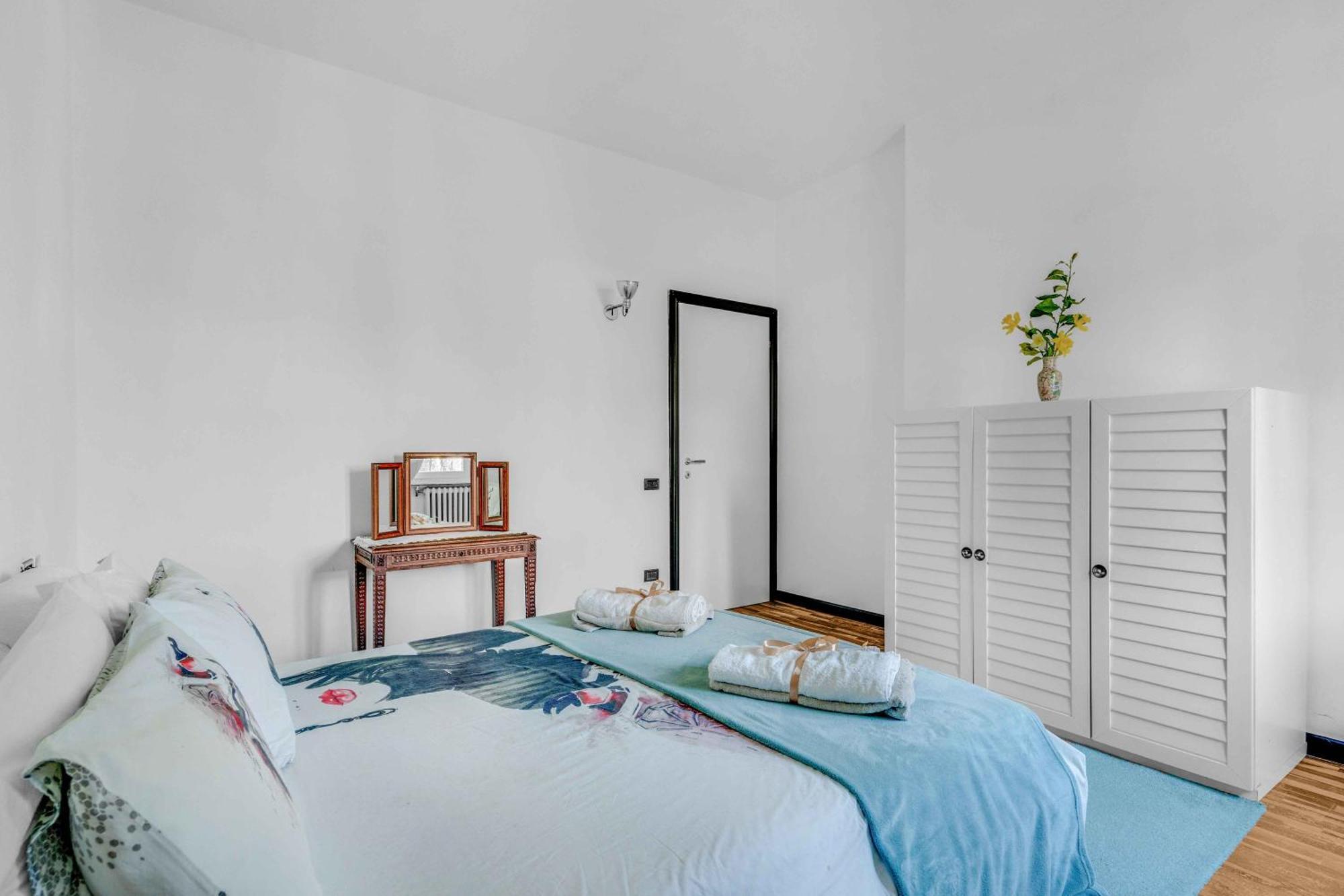 Ampia Dimora A Salo Con Parcheggio E Giardino Apartment Ngoại thất bức ảnh