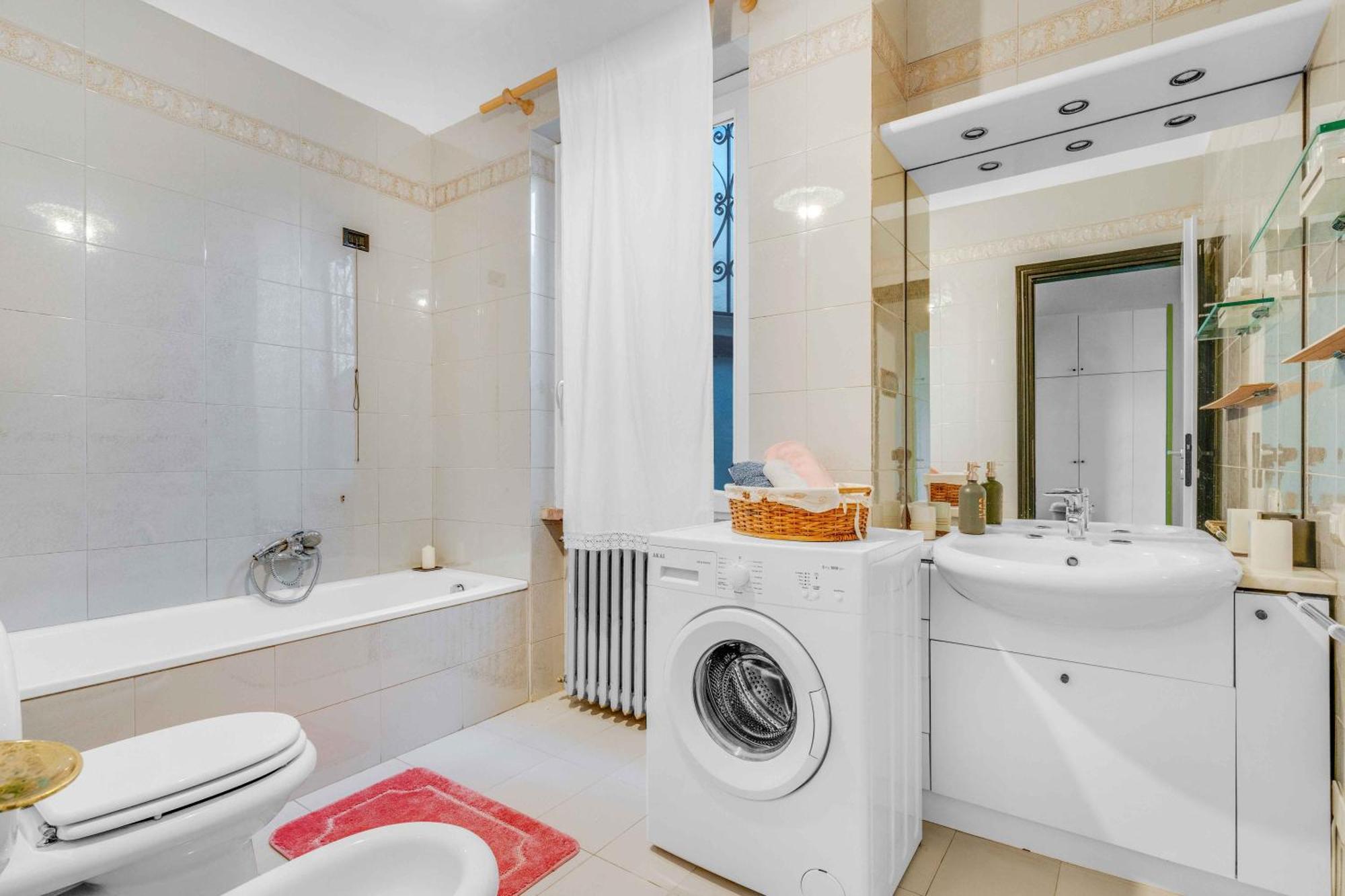 Ampia Dimora A Salo Con Parcheggio E Giardino Apartment Ngoại thất bức ảnh