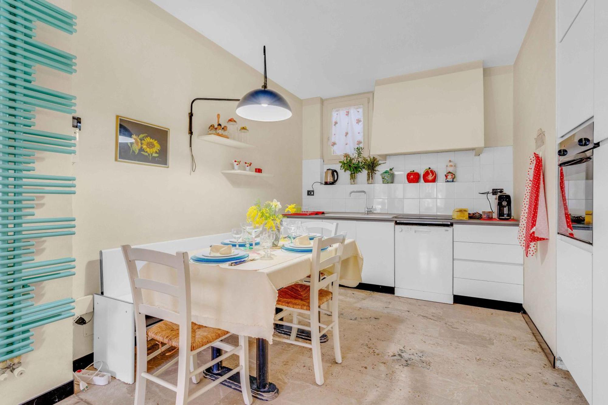 Ampia Dimora A Salo Con Parcheggio E Giardino Apartment Ngoại thất bức ảnh